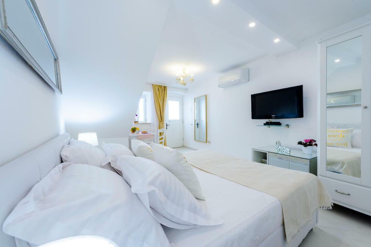 San Lorenzo Deluxe Room With Balcony ดูบรอฟนิก ภายนอก รูปภาพ