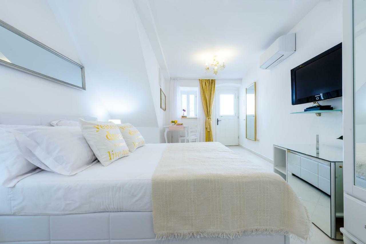 San Lorenzo Deluxe Room With Balcony ดูบรอฟนิก ภายนอก รูปภาพ